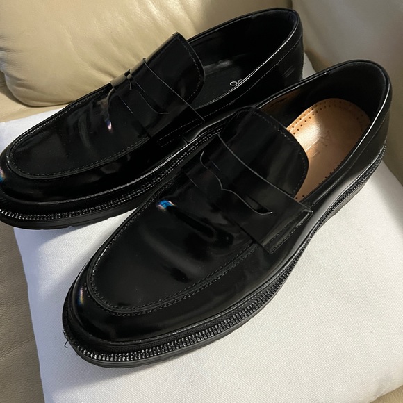 ALDO black mirror face size 12. Trendy sole design for class. - Picture 2 of 6